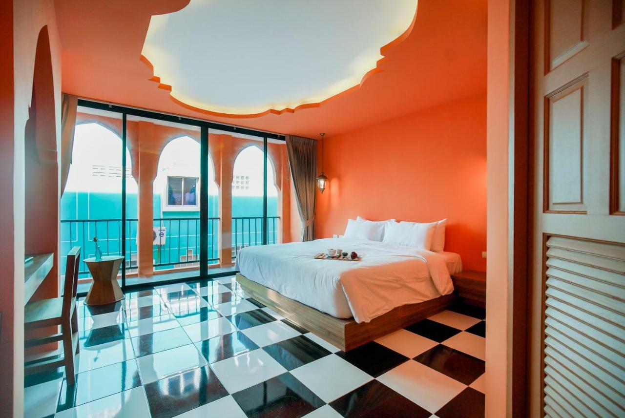 Khaleej Mass Hotel Patong Eksteriør billede